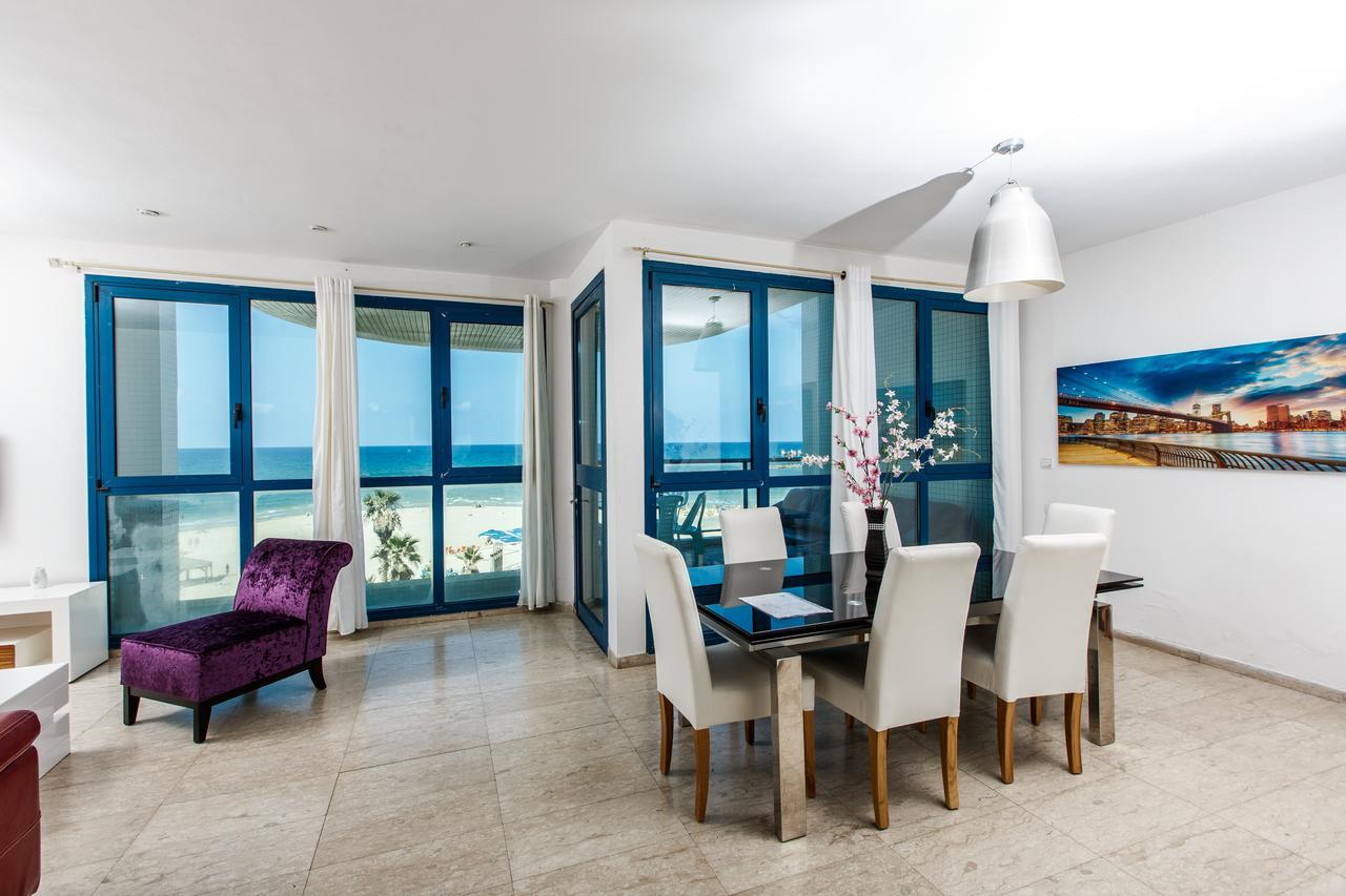 Ocean Front Apartments First Line To The Beach Tel Aviv Dış mekan fotoğraf