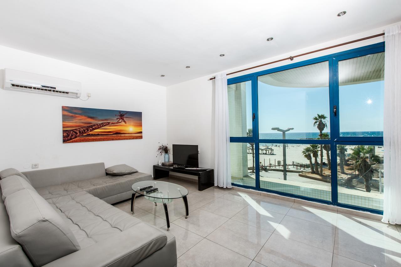Ocean Front Apartments First Line To The Beach Tel Aviv Dış mekan fotoğraf